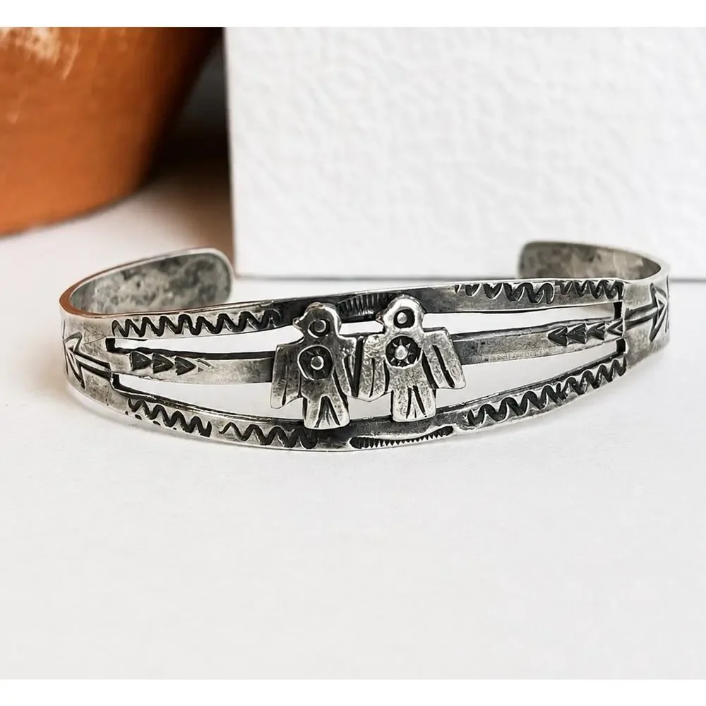 FRED HARVEY ERA Navajo THUNDERBIRD Sterling silver Cuff Bracelet Southwest Small